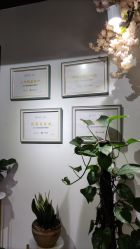 -潮店·虞妃妮轻奢美甲美睫馆