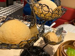 霸王酥皮叉烧包-避风塘(宝山万达店)