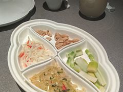 -左庭右院鲜牛肉火锅黑金店(陆家嘴中心店)