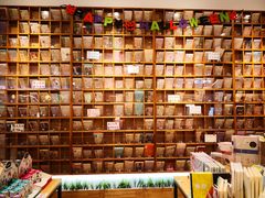 -猫的天空之城概念书店(印象城购物中心店)