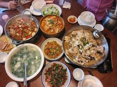 -吃香喝辣·地道衡东菜(南岳大庙店)