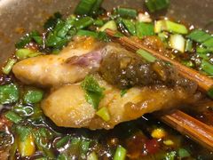 -肖肖酸萝卜鱼火锅(总店)