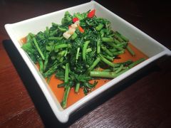 -楼兰新疆主题餐厅(悠方店)