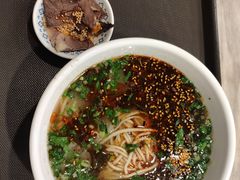 -夏雪花·手工拉面(南油店)