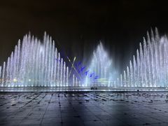 -东港音乐喷泉广场