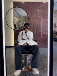 -SWANK SALON