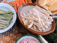 -王婆乔鲜鱼自助火锅(蜀汉路店)