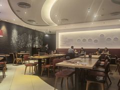 大堂-必胜客(华南摩尔店)