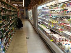 -绿叶子超市(公园大道店)