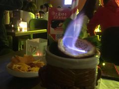 -TZ House音乐现场(来福士中心店)