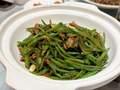 -小菜园新徽菜(宜兴八佰伴店)