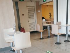 -麦当劳(军博店)
