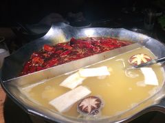 红颜花胶鸡锅-湊湊火锅·茶憩(杭州湖滨银泰in77店)