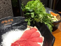 -呷哺呷哺(泰盛广场店)