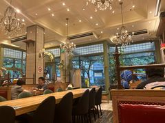-玛格萝妮比萨屋(四平店)