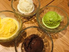 -必胜客(鼓楼店)