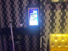 -皇马纯KTV·量贩·聚会(民治店)