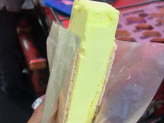 -詹爷爷乌节路街头冰淇淋