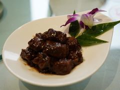 -河畔春天时尚餐厅