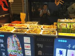 -海口骑楼小吃街