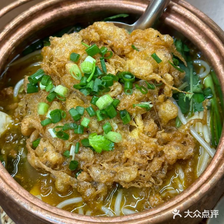 厦门新开的!!!好吃的铜锅米线。。。