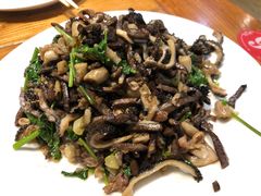 -蒙艾里民族传统菜蒙餐