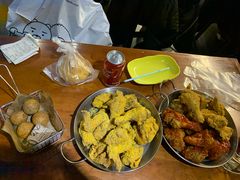 -BHC炸鸡(明洞总店)