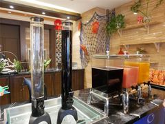 -城市名人酒店喝彩西餐厅(人民南路店)