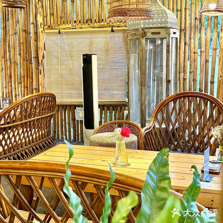 广州“小清迈”雨林餐厅