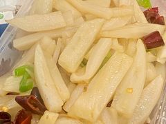 酸辣藕带-蓝精灵饺子店