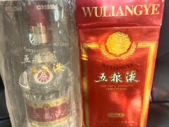 -回收名酒洋酒烟酒冬虫夏草礼品(上海总店)