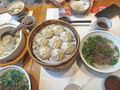 -馋三尺蟹粉小笼(人民广场店)