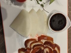 -齐河孔雀王温泉酒店·金孔雀自助百汇