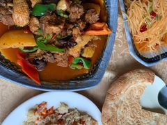 特色的大盘鸡-维吾尔餐厅(宜山路店)