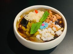 -麻六记(凤凰汇店)