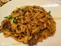 -沙龙酒家