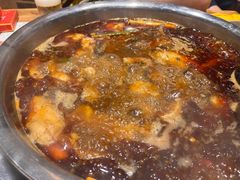 -肖肖酸萝卜鱼火锅(总店)