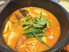 -银米·云南传统过桥米线(双廊黑金冠店)