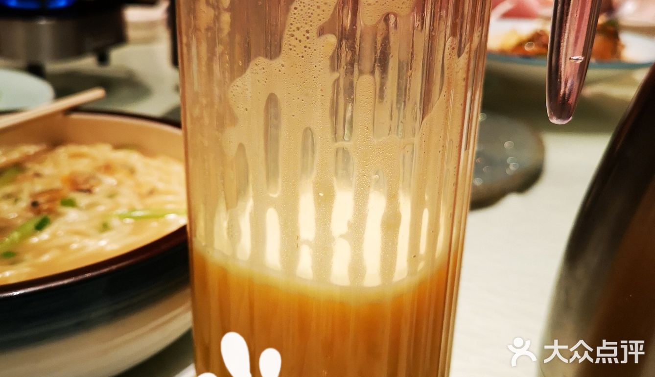 虾爬子锅贴实实惠惠的看到都是虾爬子肉。真的很好吃