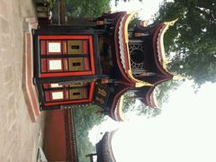-峨眉山报国寺