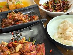 -隔壁老王·家常云南菜(花巷店)