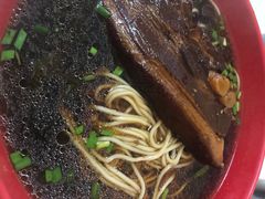 -小龙大肉面馆