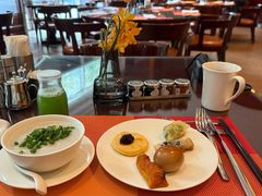 -广州富力丽思卡尔顿酒店