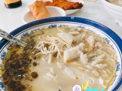 招牌黄鱼面-明呈黄鱼面馆(斜土路店)