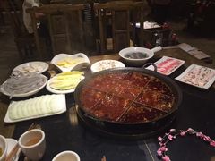 -纸盐河码头火锅(十八梯店)