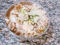 -正宗杨记普洱酸醋米线(总店)