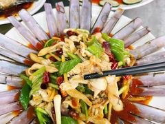 -四川小胡子海鲜(丁村万人海鲜广场店)