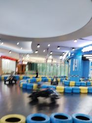 -卡尔飞车(武汉青山印象城店)