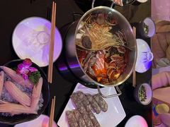 -唯爱KTV聚会餐厅(仙林东城汇店)