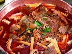 -云海肴·汽锅鸡·云南菜(天山百盛优客店)